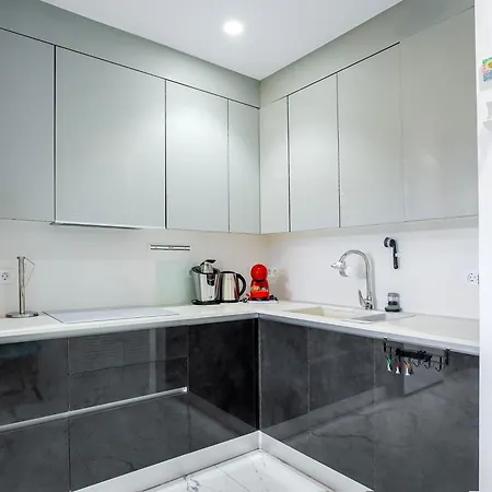 Proapartment Del Mar B82 Modern 1bd With Amazing Terrace And Pool! * Коста-дель-Силенцио